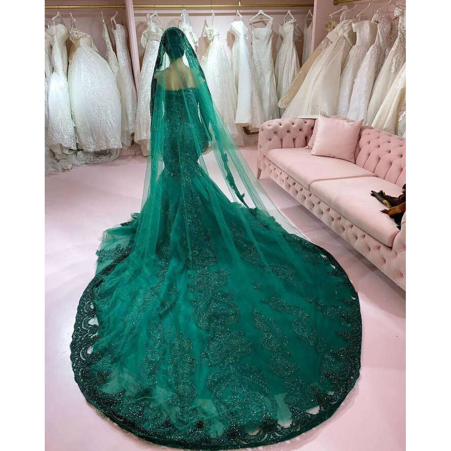New Hunter Green Mermaid Wedding Dresses Off Shoulder Long Sleeves Lace Appliques Crystal Beads Bg Court Train Formal Bridal Gowns