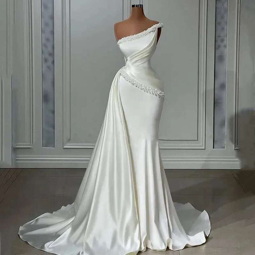 Wedding Dresses Sexy Bridal Gowns Crystal Beads Pearls Mermaid Sleeveless One Shoulder Satin Custom Made Country Plus Size Sweep Train Overskirts