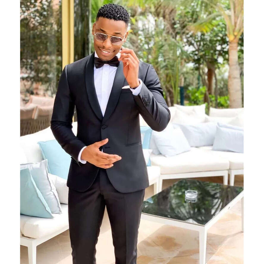 Handsome Black Two Pieces Mens Suits Slim Fit Wedding Grooms Tuxedos Shawl Lapel Formal Blazer Long Sleeves Prom Suit (Jacket+Pants)
