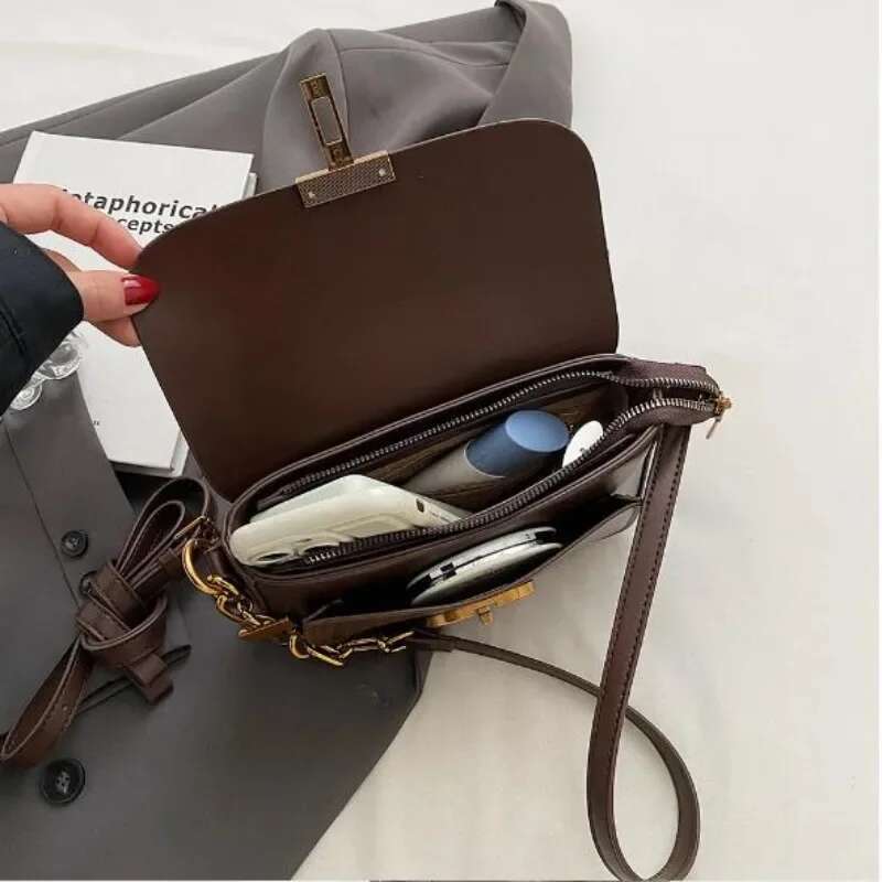 Women Brand PU Leather Crossbody Retro Chain Metal Letter Lock Flap Messenger High quality Shoulder Bag swissmilitary