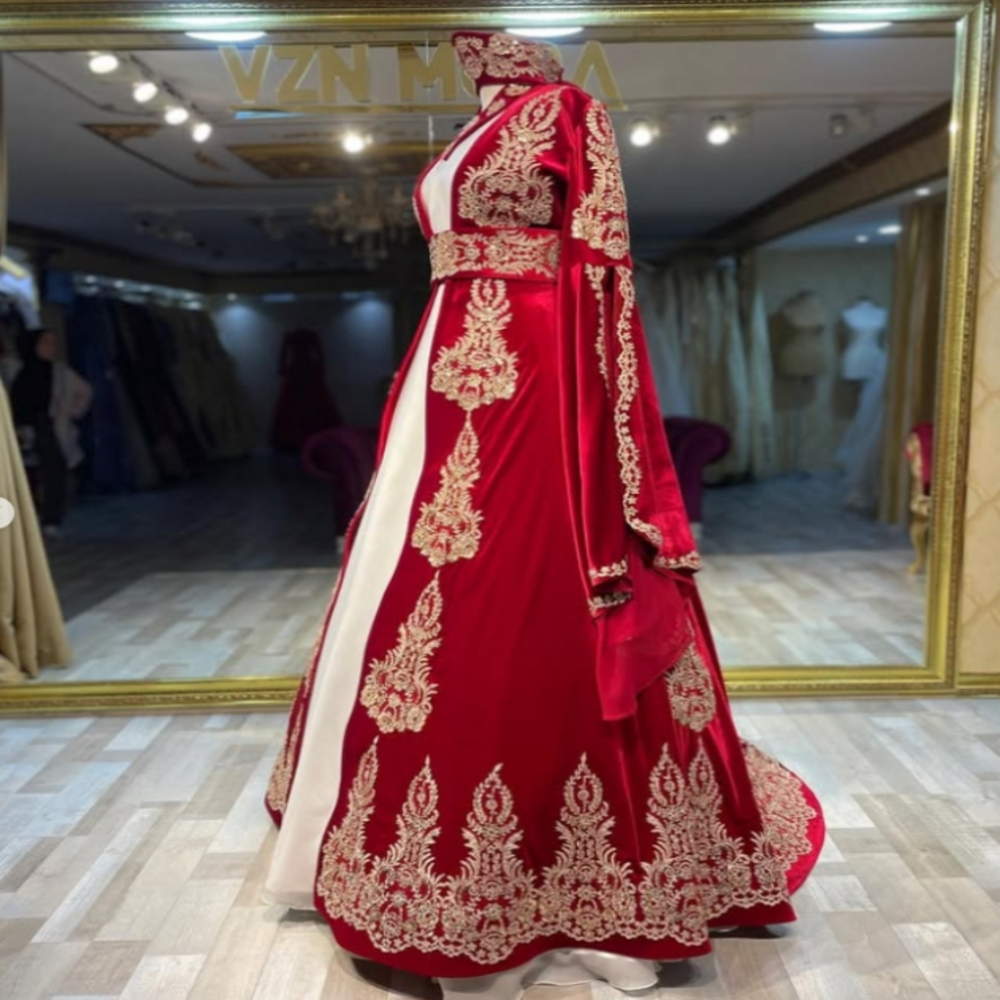 Gorgeous Red Moroccan Wedding Dress Caftan Turkish Jellaba Bride Dress 2025 Long Sleeve Lace Arabian Algerian Bridal Irish Vestido De Noiva Casamento 