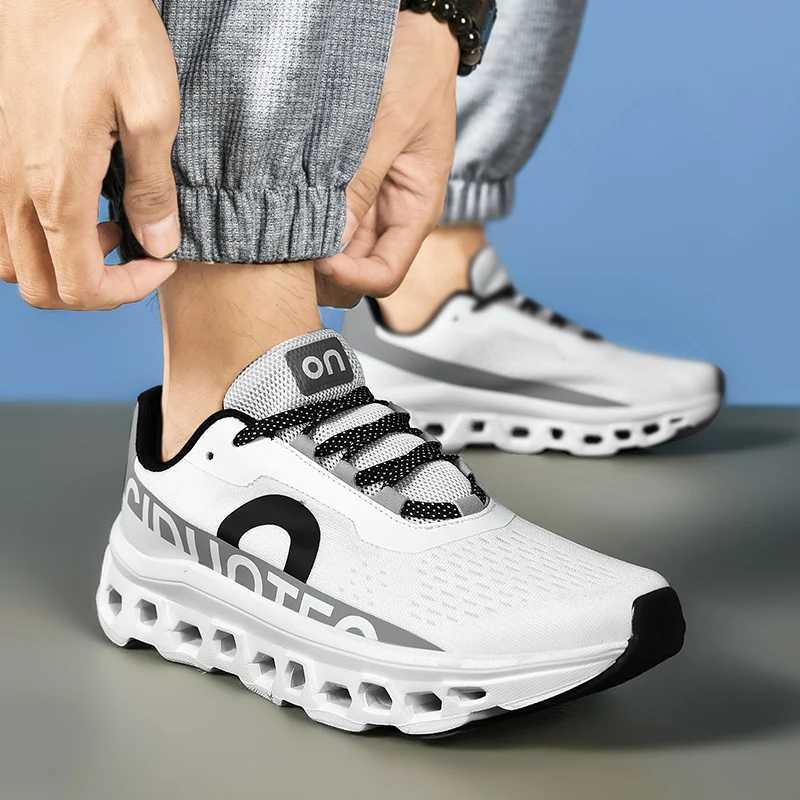 Comfortable and casual series of mens and womens dad shoes breathable and cool summer and autumn couple casualC250411