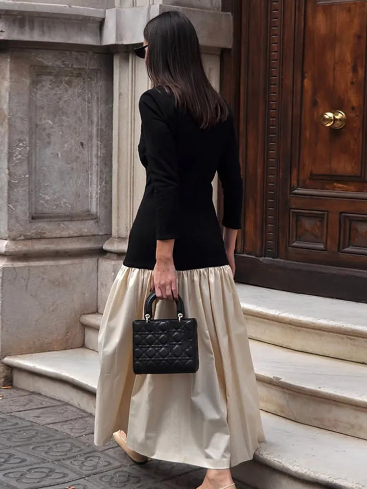 Chic Contrast Spliced Pleated Hem Womens Dress Elegant Round Collar Long Sleeve Slim Robe Female Fashion Party Dresses 250222