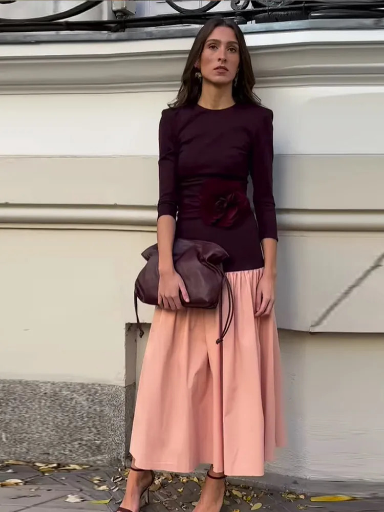 Chic Contrast Spliced Pleated Hem Womens Dress Elegant Round Collar Long Sleeve Slim Robe Female Fashion Party Dresses 250222