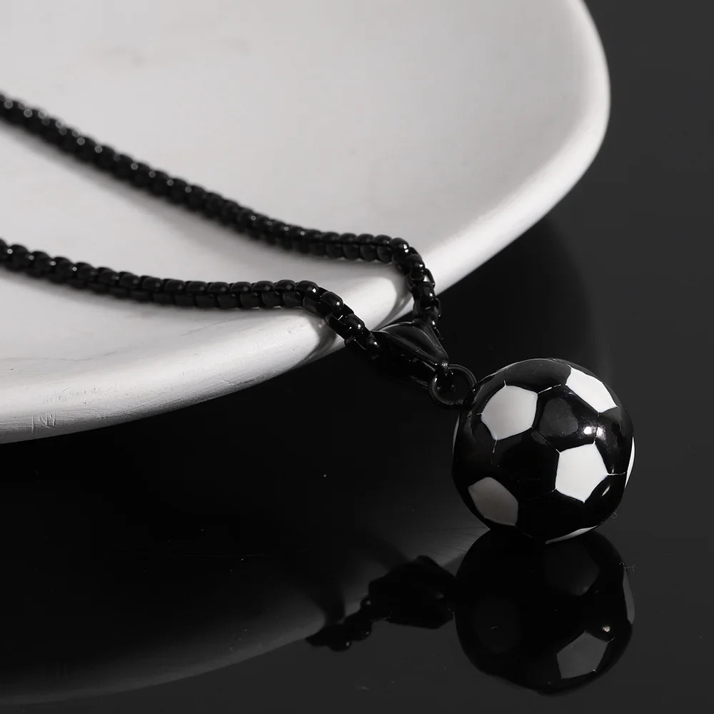 HNSP Stainless Steel Football Pendant Chain Necklace For Men Boy Jewelry Soccer Accessories Birthday Gift 250117