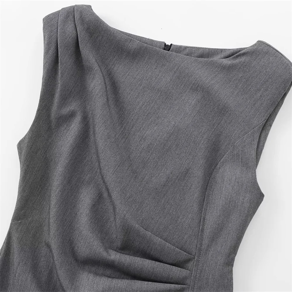 TRAF Autumn womens clothing fashion temperament waist pleated decoration round neck sleeveless long skirt Midi dress 250222