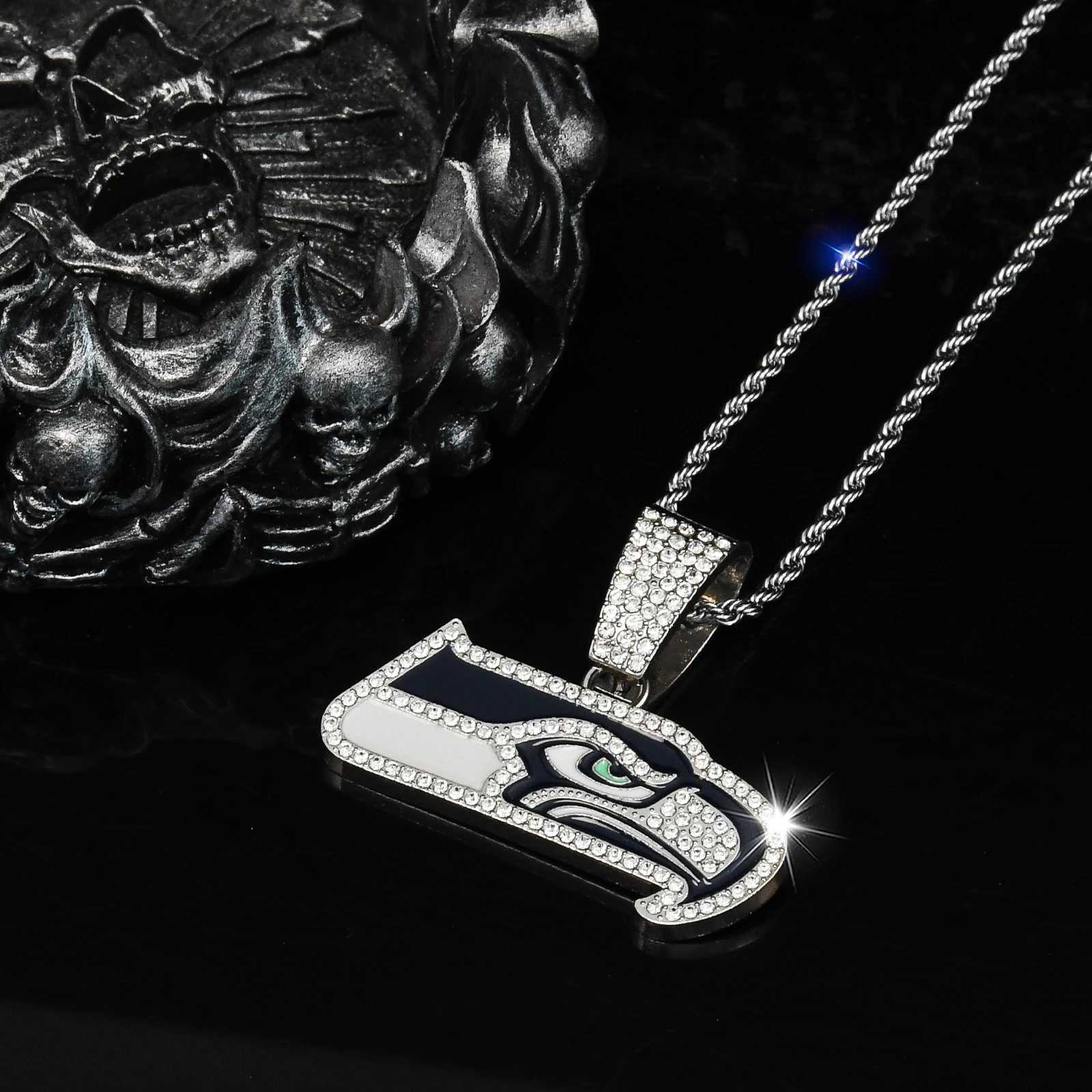24in Stainless Steel Twist Chain Sea Football Pendant Popar Necklace for Fans X250224