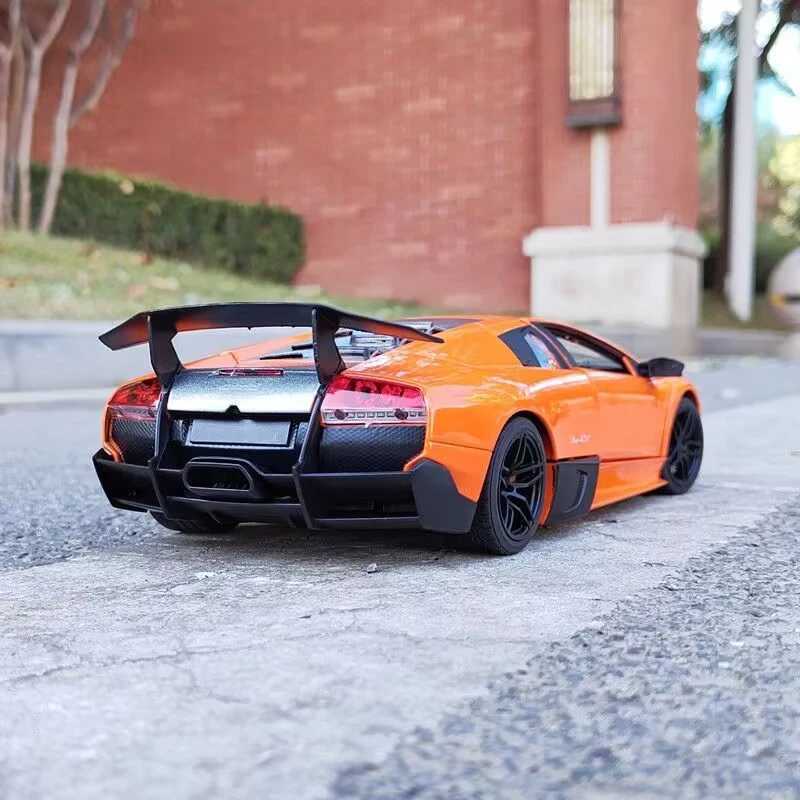 1 18 Murcielago Alloy Sports Car Model Diecasts Metal Super Racing Car Vehicles Model Simulation Collection Childrens Toys Gifts Z250224