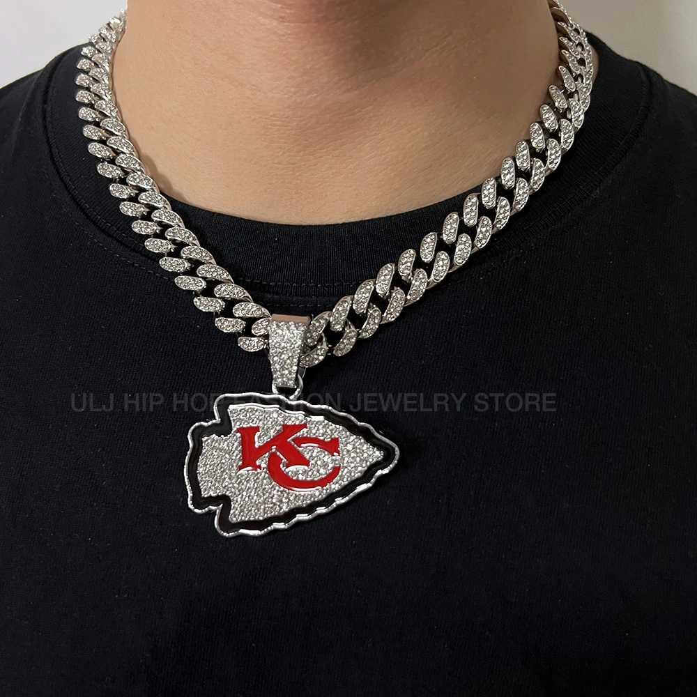 Hip Hop and Out Football Chain Team Bling Pendant Necklace Unisex Shiny Cool and Out mi Bling Jewelry X250224