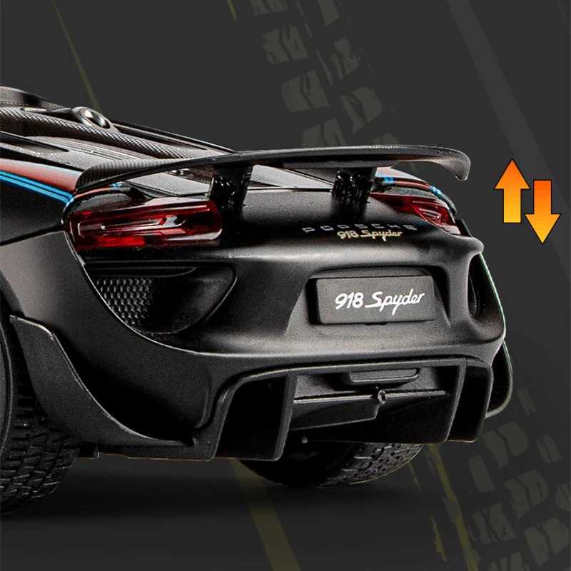 1 18 918 Spyder Martini Alloy Sports Car Model Diecasts Metal Toy Racing Car Vehicles Model Simulation Sound and Light Kids Gift Z250224