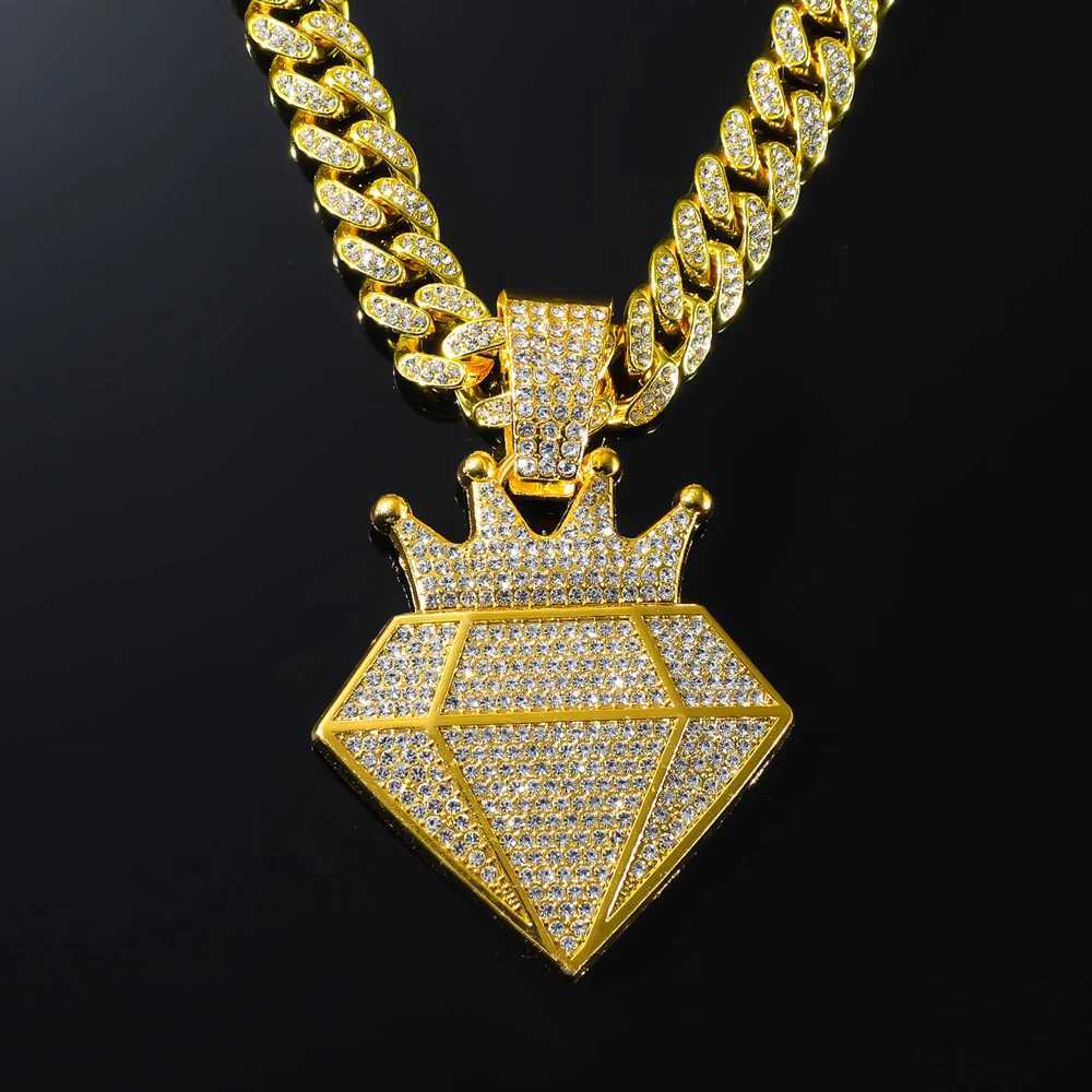 Hip Hop and Out Crown Pendant Necklace With 1m Rhinestone Cuban Chain Bling Necklaces Men Wen Fashion Charm Jewelry Gift X250224