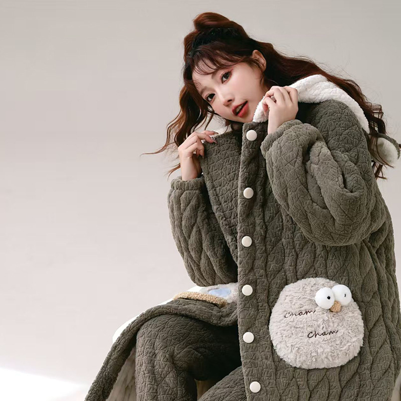 B719-Autumn and winter European and American women's home clothes nightgown long sleeve brushed milk silk pocket bathrobe pajamas women