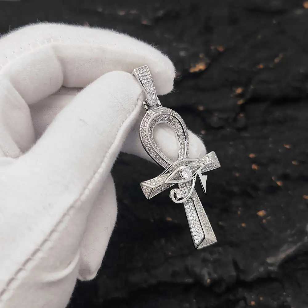 Fashion d Out Ancient Egyptian God Eye of Horus Cross Pendant Necklace for Hip Hop Trendy Amet Jewelry Gift X250224