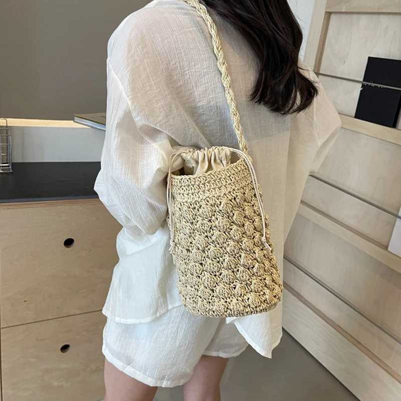 Handmade Woven Bucket Bag for Women Bohemian Shoulder Bags Knitted Summer Straw Beach Bag Female Round Cut Out Handbags