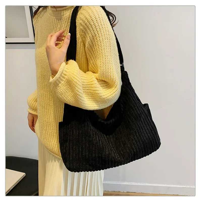 Casual Corduroy Womens Shoulder Bag Large Capacity Solid Color Crossbody Bag Commuter Tote Bag Simple Student Schoolbag Handbag Z250225