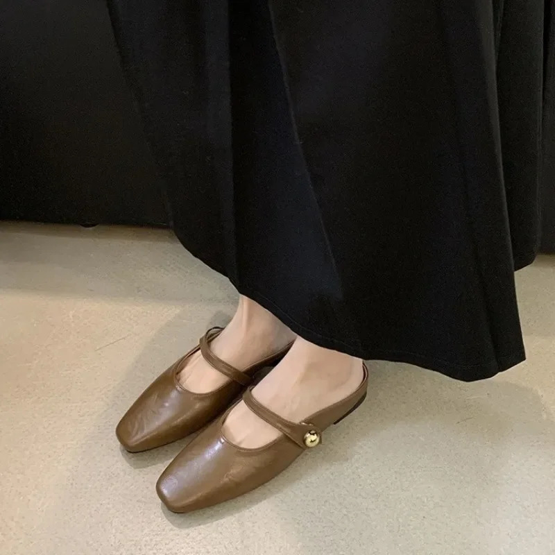 Soft Leather 2024 Ins Silver Buckle Strap Casual Shoes Fashion Flats Elegant Glitter Metallic Mules Shoes Cover Toe Slippers250225