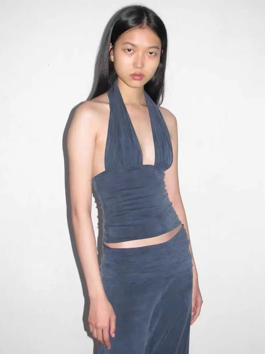 WOOL Spain Versatile Smooth and Comfortable Multi Color Strap Elastic Hanging Neck V-neck Tank Top for Women 250224