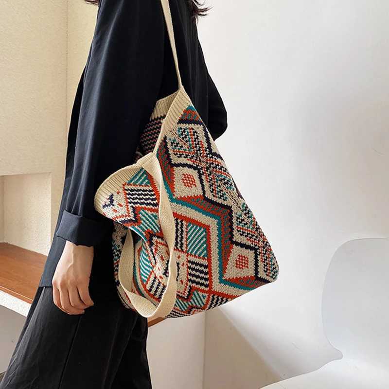 Women Shoulder Bags Ethnic Style Original Knitted Braid Handbags Tote Summer Beach Shopper Purses