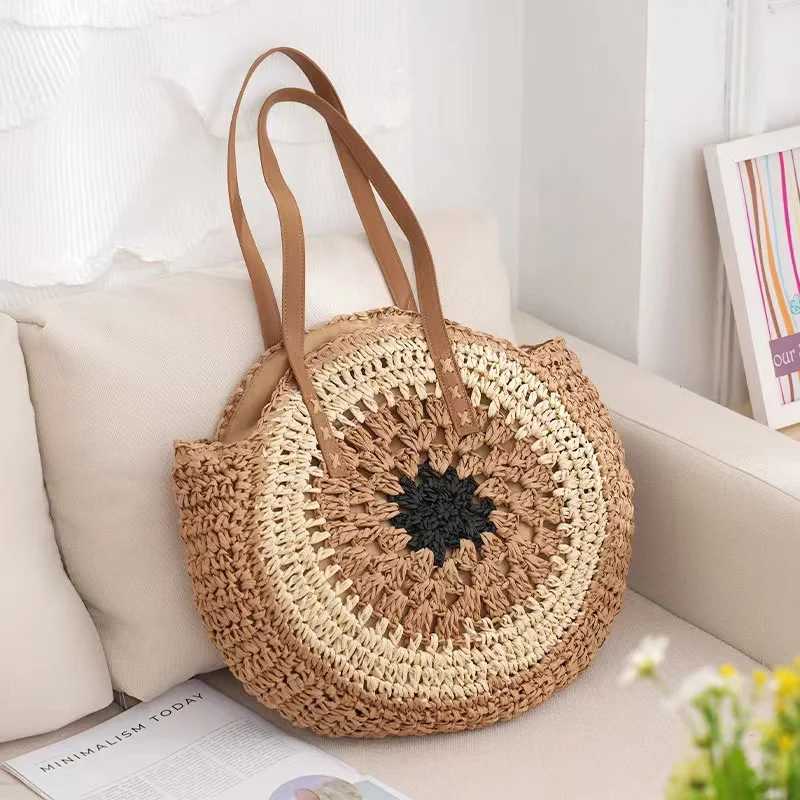 Straw Crochet Round Shoulder New Women's Bag Beach Fashionable Simple Leisure Travel Handbag Totes