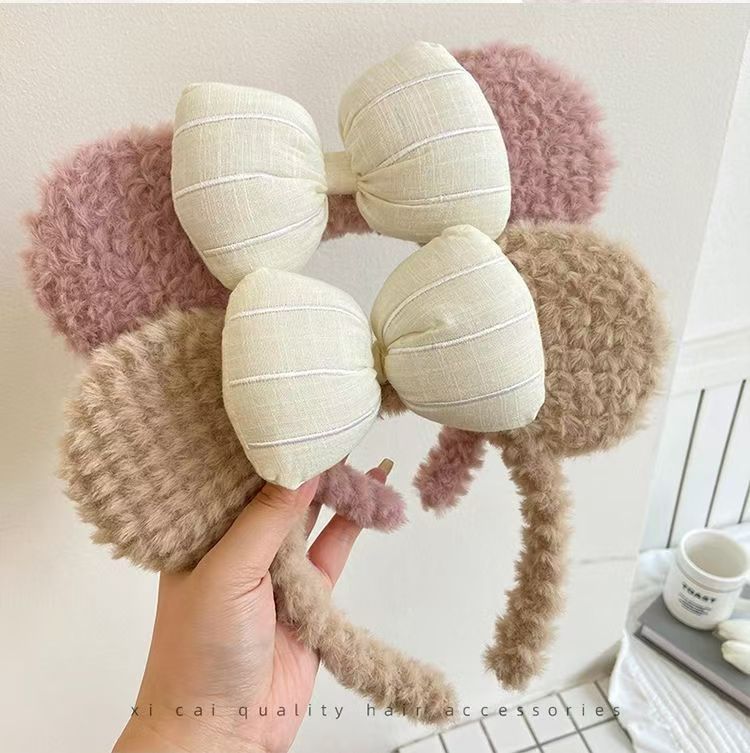Adorable Fuzzy Butterfly Bow Headband for Kids - Perfect Decor for Theme Parks & Photography