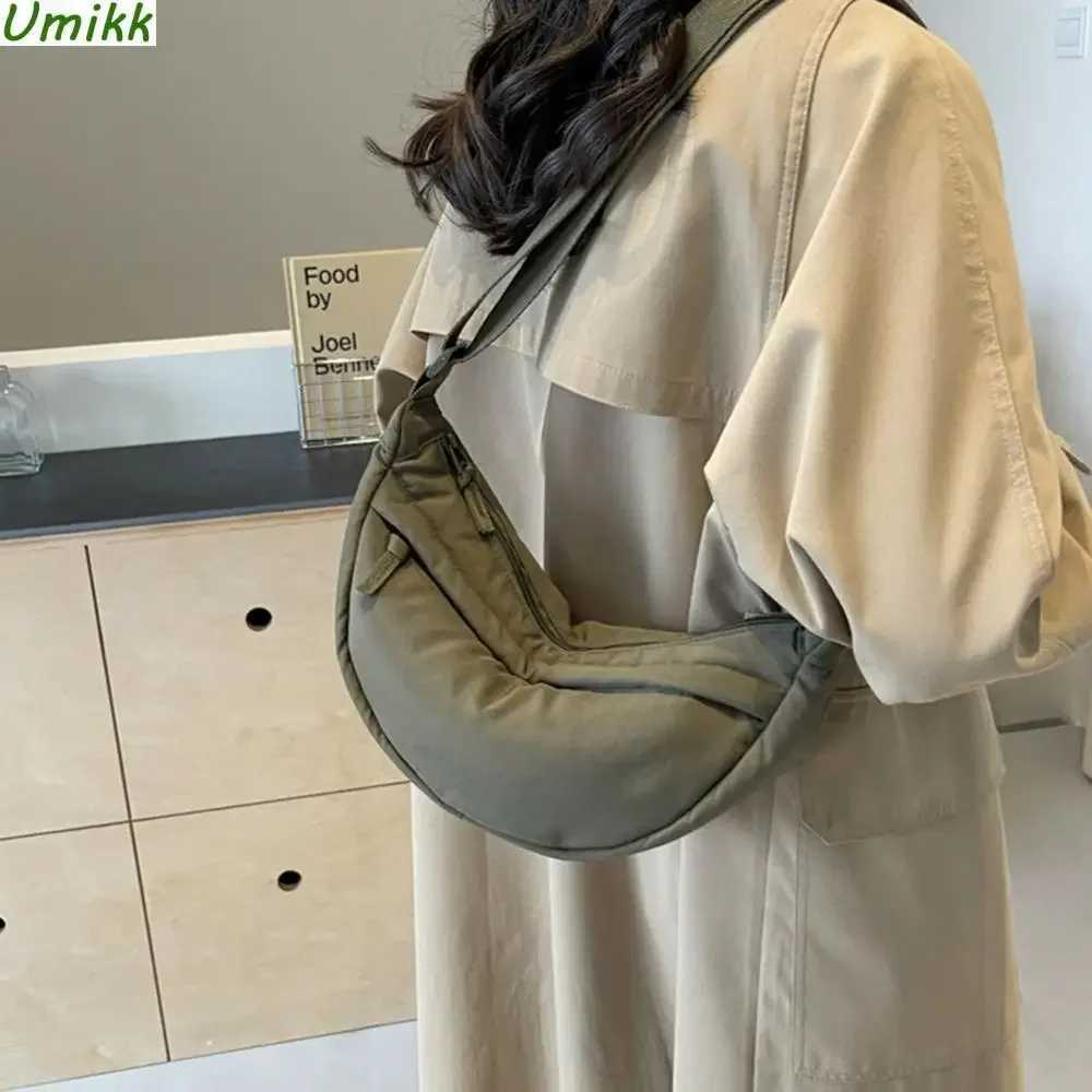 Japanese Trend Womens Dumpling Bag Solid Color Casual Crossbody Bag Commuter Simple Crescent Bags Large Capacity Ladies Satchel Z250225
