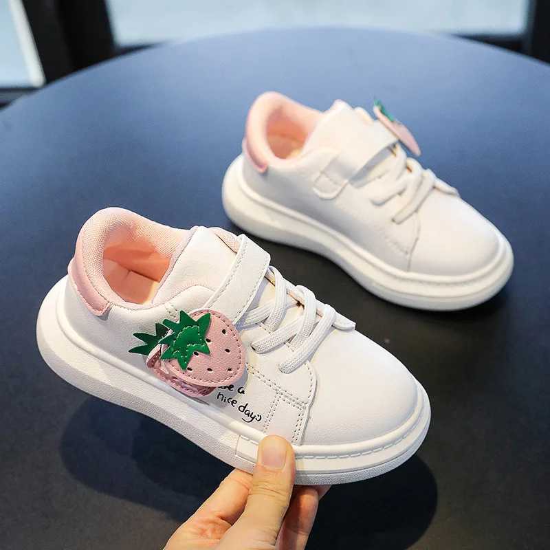 Cute Strawberry Pattern Casual Girls Sneakers 2023 Soft Bottom Breathable White Baby Sneaker School Children Shoes Flat W250225
