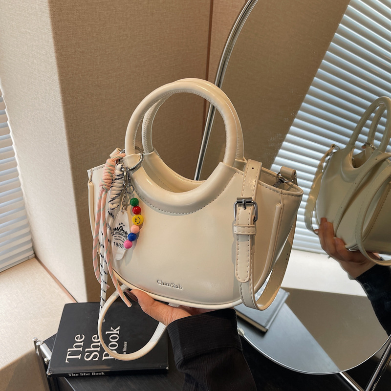 Foreign Style Niche Handheld Vegetable Basket Women's 2025 New Fashionable Single Shoulder Tote Bag Multifunctional And Simple Crossbody Bag