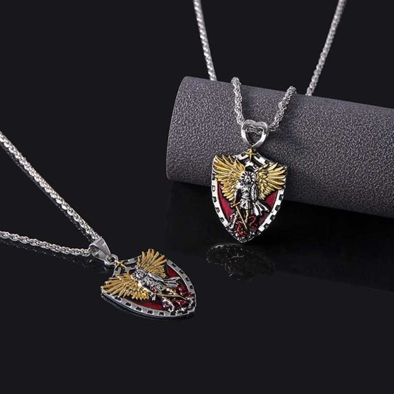 Gothic Hip Hop Knight Templars Swords Shield Pendant Vintage Necklace for Men X2502241