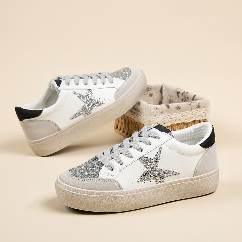 Autumn new lightweight shoes non - slip soft sole ladies platform casual shoes fashion stars small white shoes 2025