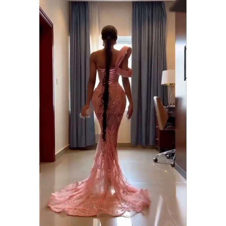 Elegant African Mermaid Evening Dresses For Women One Shoulder Beaded Lace Long Black Girl Prom Party Gowns With Corset