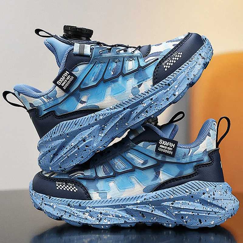 Childrens casual shoes for autumn and winter new outdoor fashion running shoes thick soled non slip casual walking shoes W250225