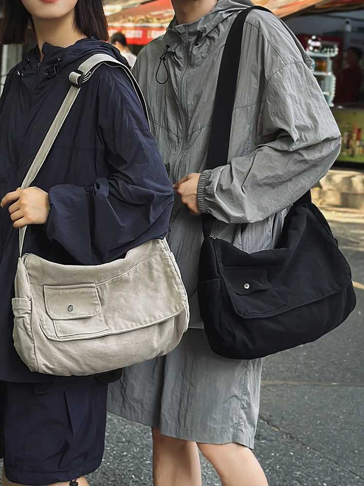 Casual Canvas Messenger Bag Versatile Flip Large Capacity Shoulder Book Bag For Student Adjustable Crossbody Bag For Men Women Z250225