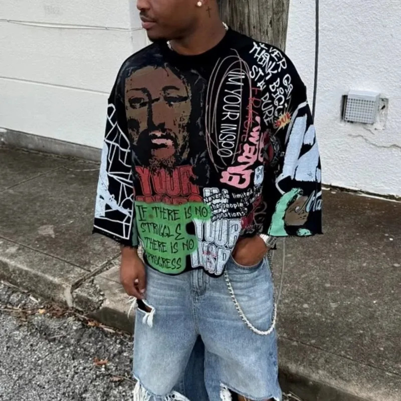 American Gothic Cartoon Pattern Printed Oversized T-shirt Mens Y2K Street Hip Hop Loose Round Neck Hooded Middle Top 250225