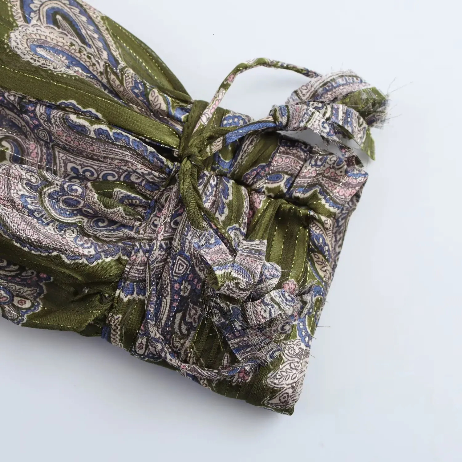 Taop Za Womens 2025 Spring Metallic Line Printed Shirt POLO Collar Lantern Sleeves Style Temperament Top 250224