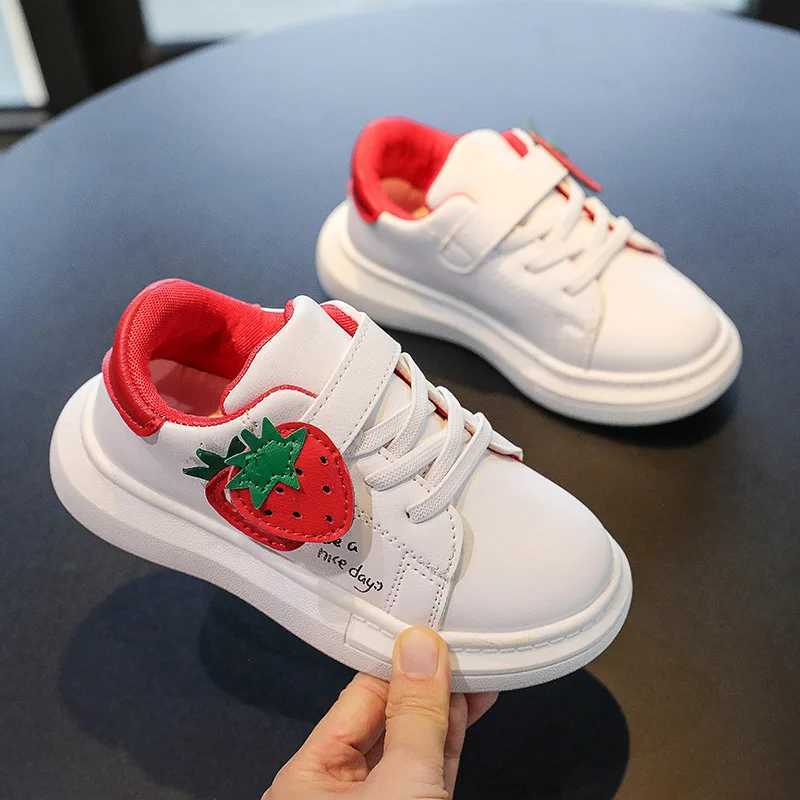 Cute Strawberry Pattern Casual Girls Sneakers 2023 Soft Bottom Breathable White Baby Sneaker School Children Shoes Flat W250225