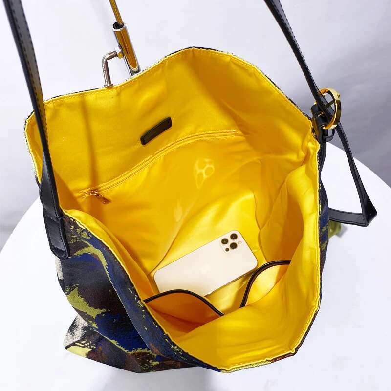 Chinese Style Slim Tote Bags For Women Designer Handbag And Purses 2024 New In Polyester Wer Pattern Underarm Shoulder