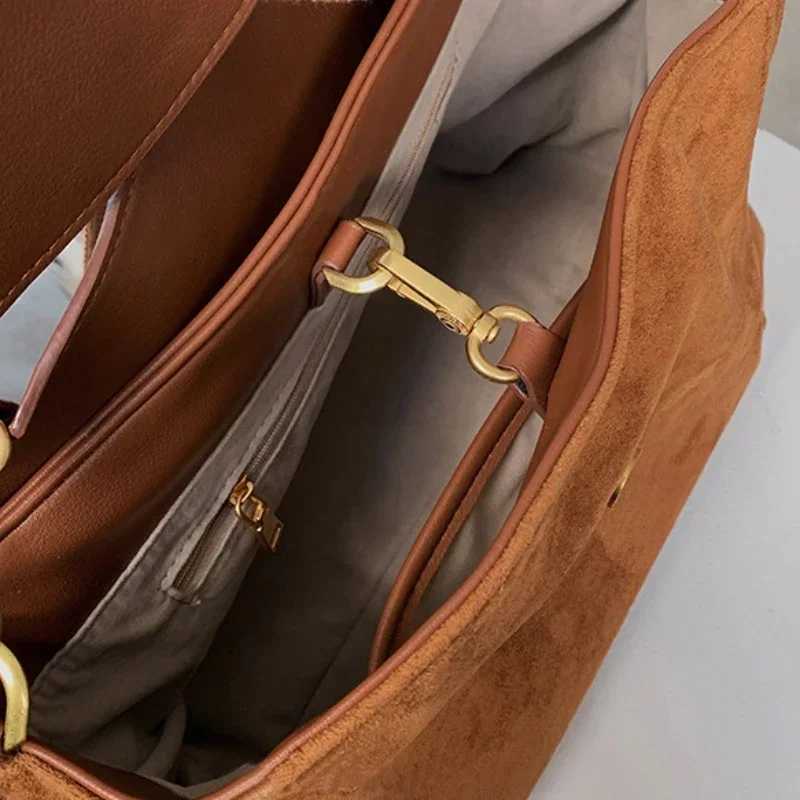 Winter Fashion Luxury Shoulder Bags for Women Pu Leather Flap Crossbody Bag Lady Messenger Handbag Clutch Purse Z250225