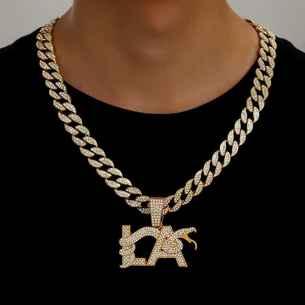 15mm hip-hop zinc alloy chain with rhinestone LA letter pendant necklace X250224