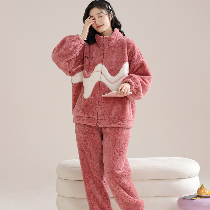 B724-New style pajamas for women autumn and winter warm thick high collar sweet home clothes coral fleece can be worn outside suit