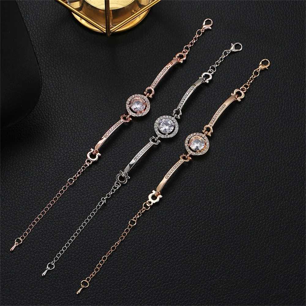 Luxury Round Big Zircon Bracelet Korea Fashion Adjustable Gold Color Zinc Alloy Rhinestone Bracelet for Women JewelryXJ250225