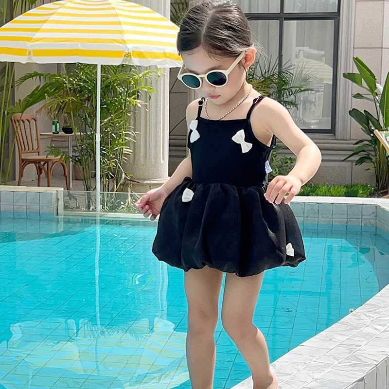 Girls Short Sleeve One Piece Swimsuit Swimming Cap Set Three Bow Suspenders X250224