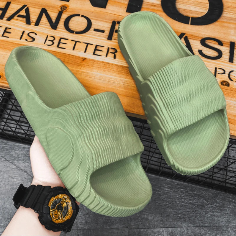 Soft Home Slippers Couple Summer Indoor Skid Proof Bathroom Slippers Sandals el Solid Color Men Women Flip Flops Flat Shoes250225