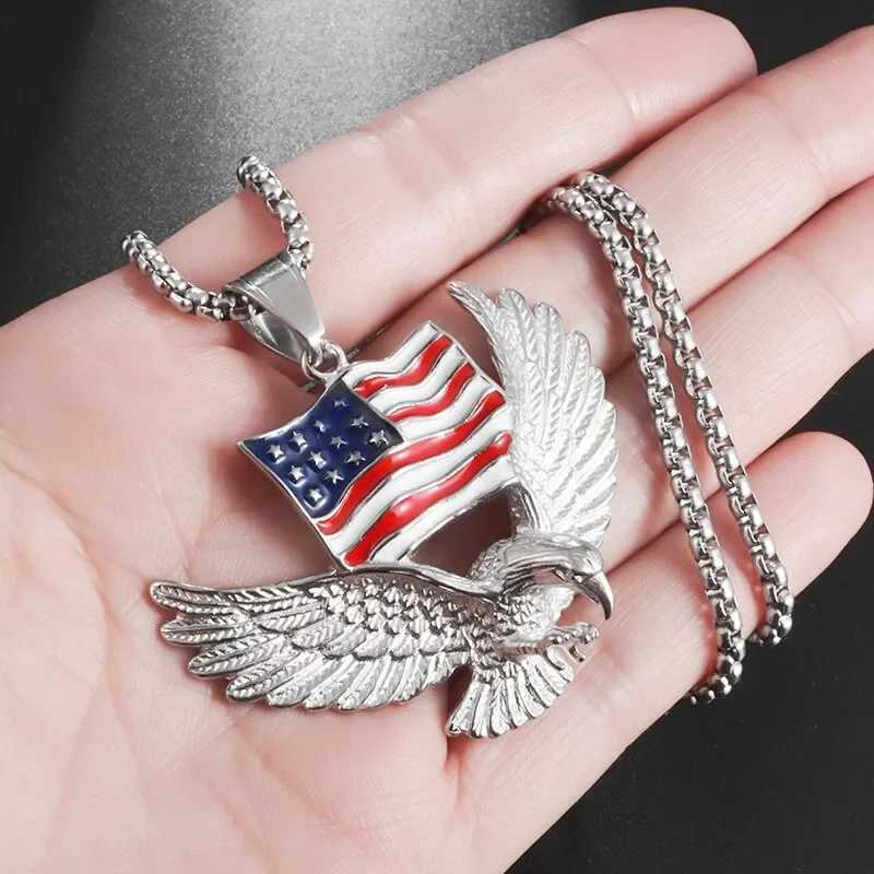 Fashionable Flag Pendant Necklace for Men Casual Rock Party Hip Hop Jewelry Souvenir Gift X250224