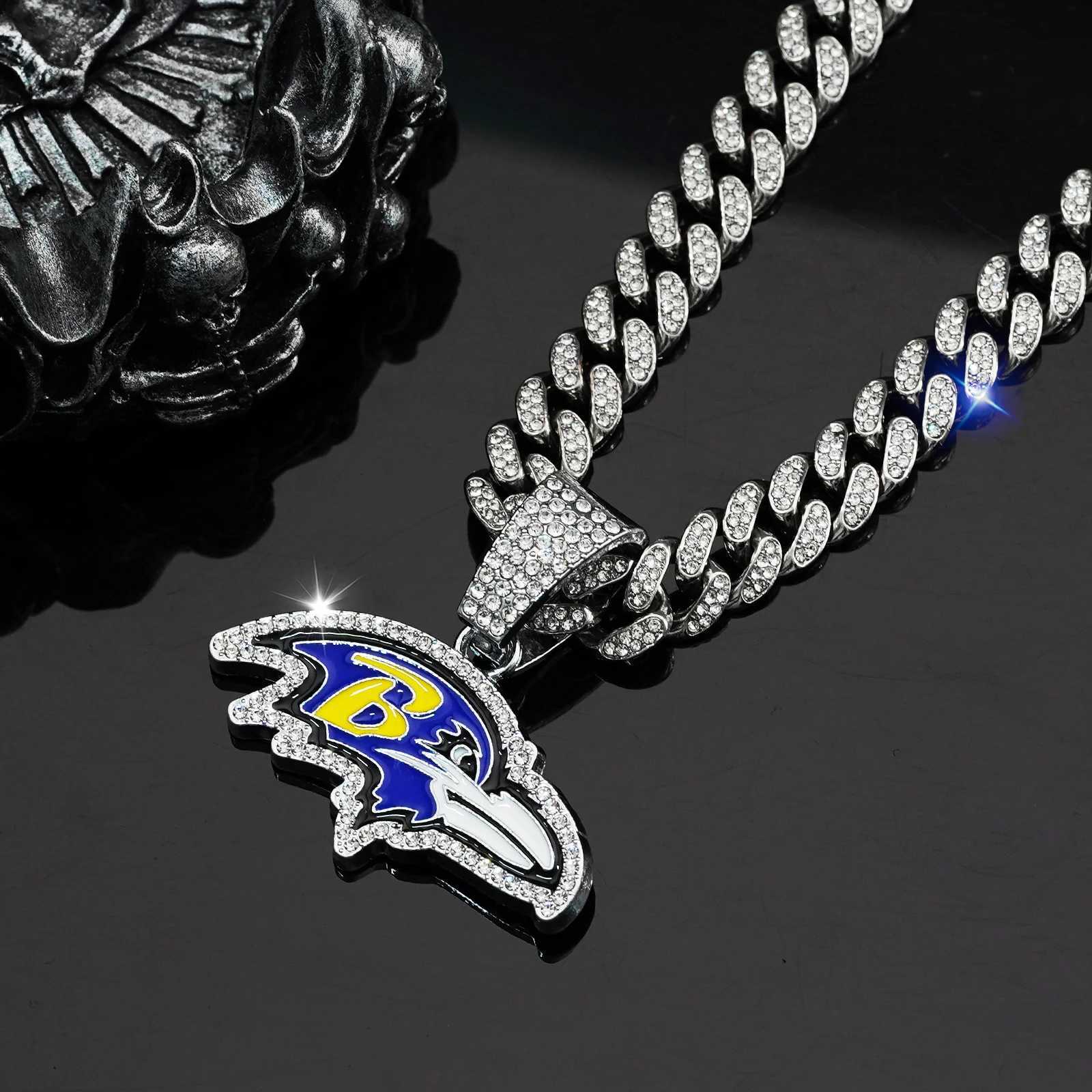 Blue letter B team pendant with shiny chain gold-plated necklace suitable for gemstone wearing X250224
