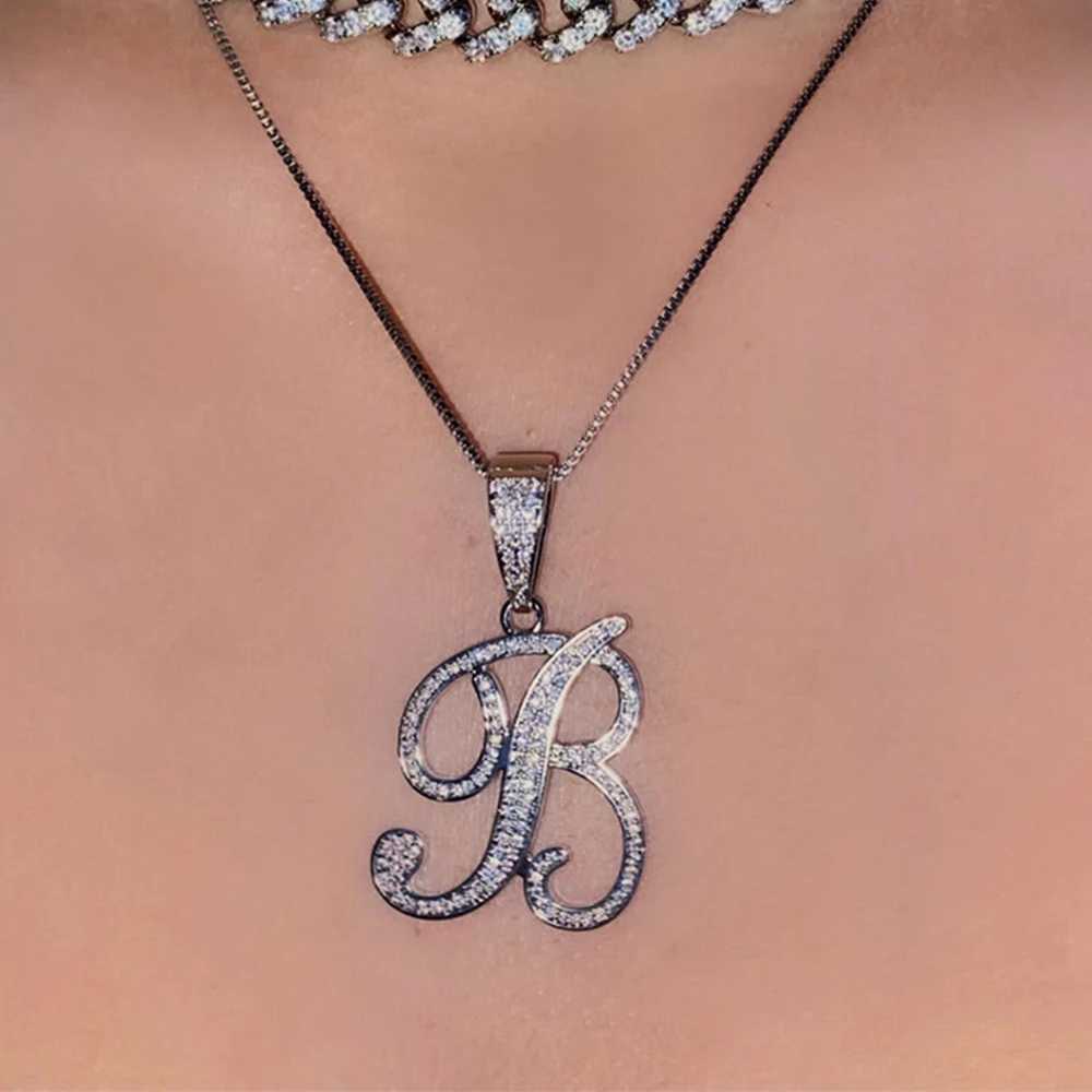 26 Letters Necklace Micropaved Crystal Cursive Letter Pendant Necklace For Wen Big Alphabet Chain On The Neck Choker X250224