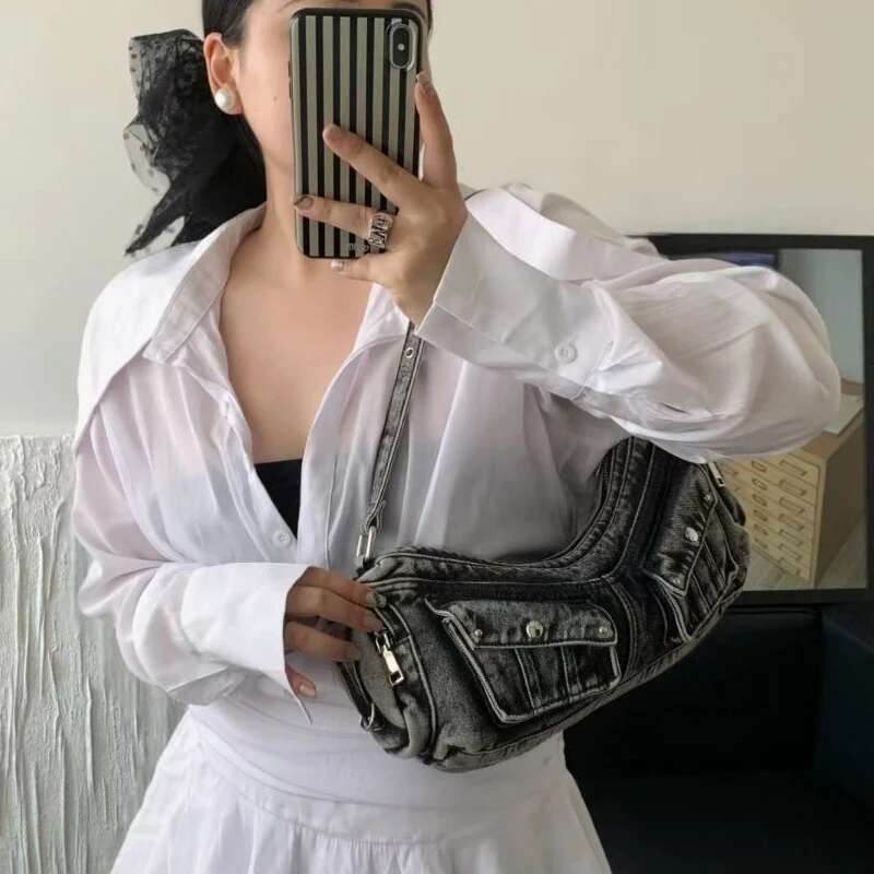 Vintage Denim Bags For Women Designer Handbag Purses 2025 New In Washing Process Multiple Pockets Rivet Underarm Shoulder