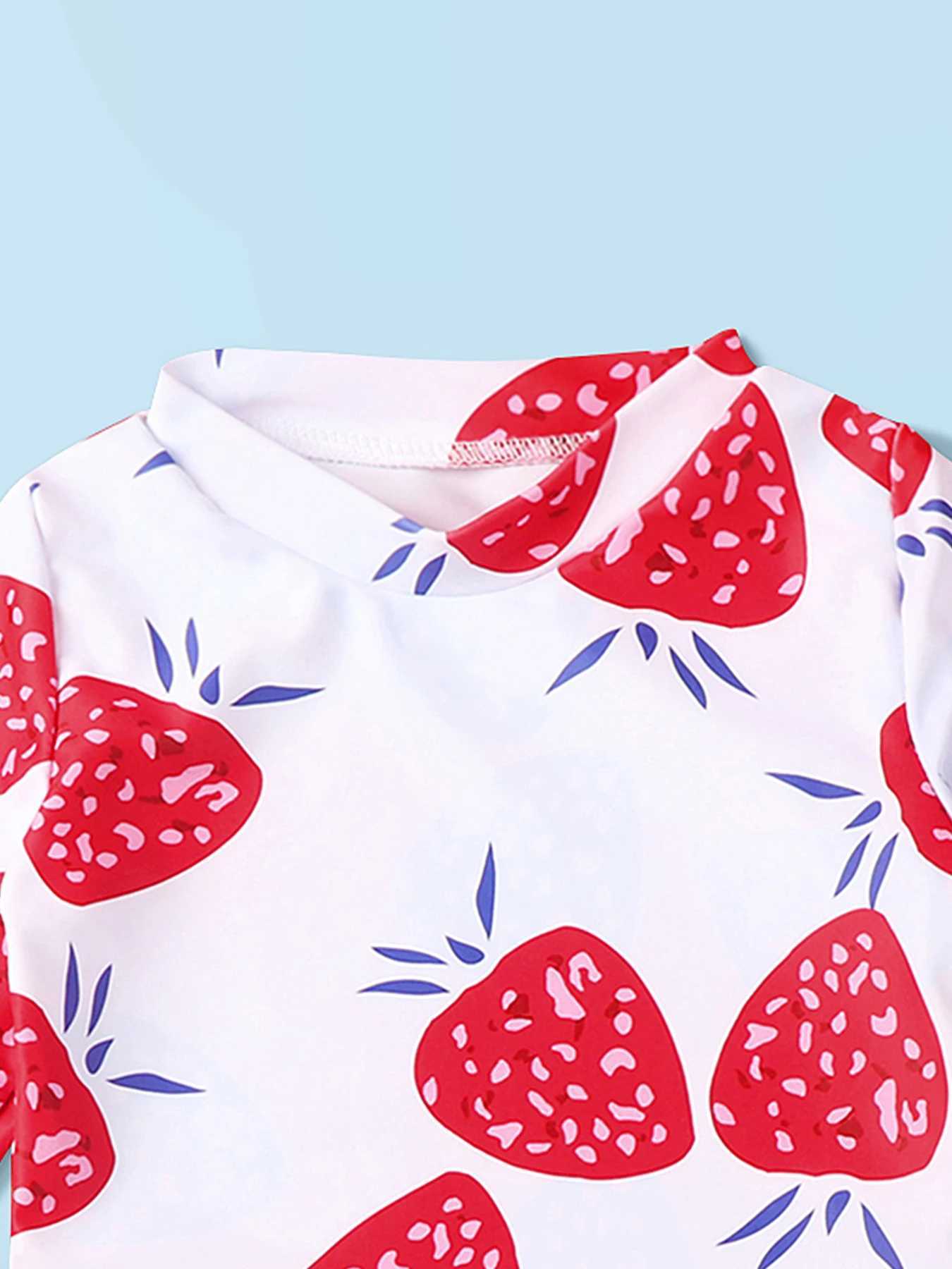 Baby Girls Two Piece Swimsuit Strawberry Print Swimwear Kids Swimming Clothing Long Sleeve Summer Beachwear Bathing Suit X250224