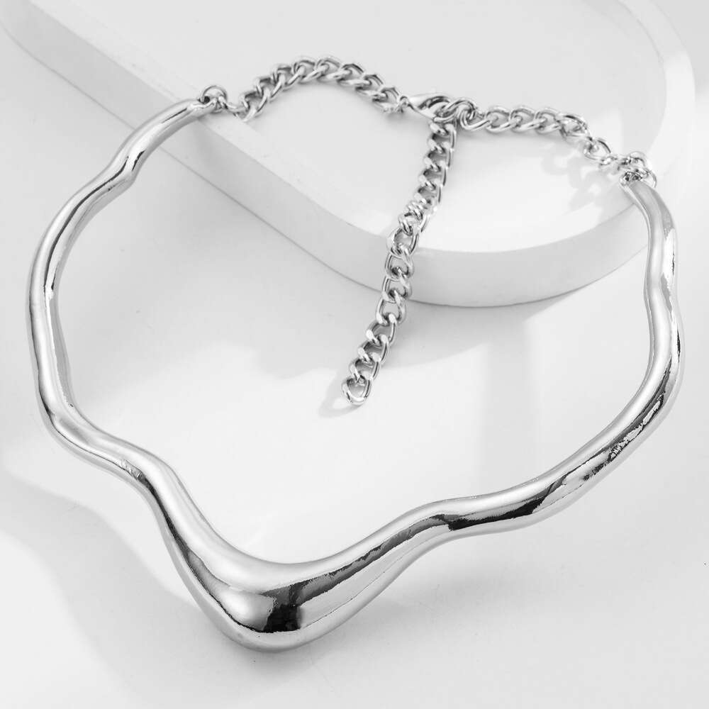 New Creative Liquid Metal Collar Simple, Versatile, Irregular, Fashionable, Trendy, Personalized Clavicle Chain