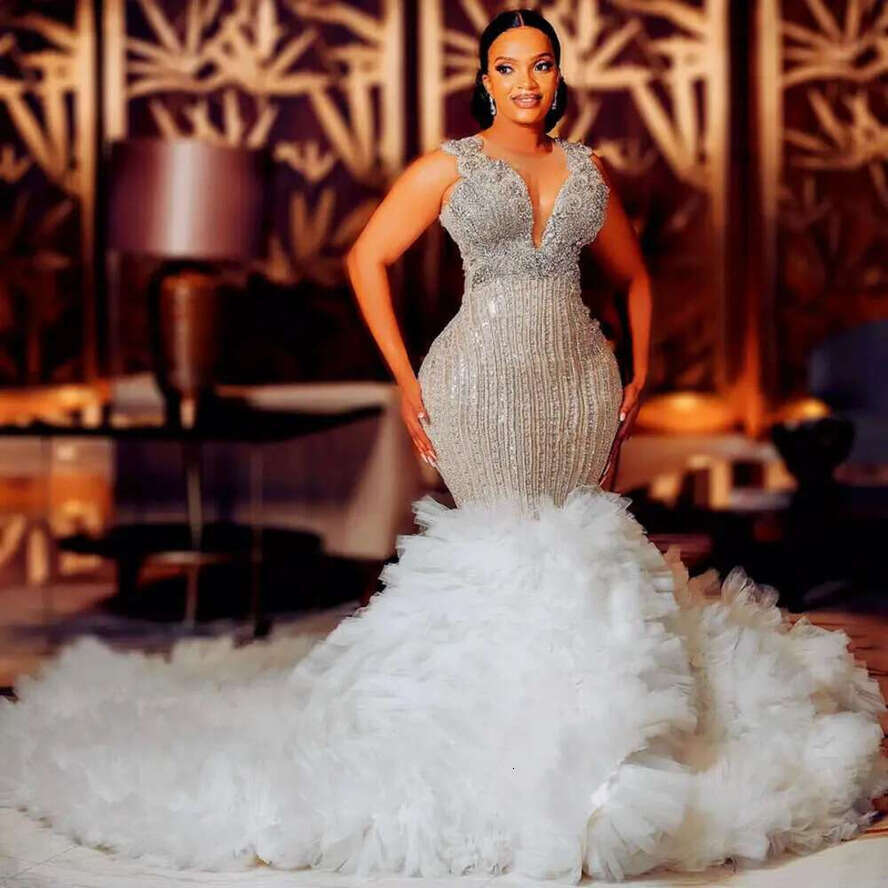 Arabic Ebi Plus Aso Size Ivory Urious Mermaid Wedding Beaded Crystals Tiers Tulle Bridal Gowns Dress ZJ