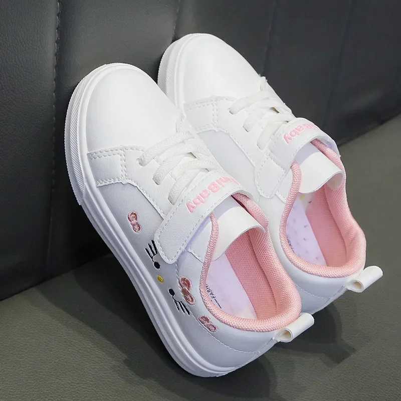 Four Seasons Children Casual Sport Running Anti-Slip Shoe Soft Sole Fashion Leather Kids Flat Sneakers Princess Girl Casual Shoe W250225